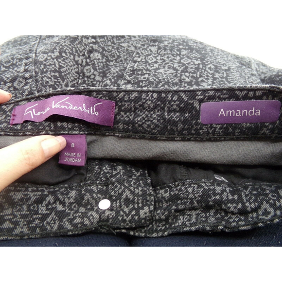 Gloria Vanderbilt Size 8 Short Amanda Jeans Mid Waist Black Gray Geometric Print - Picture 5 of 11